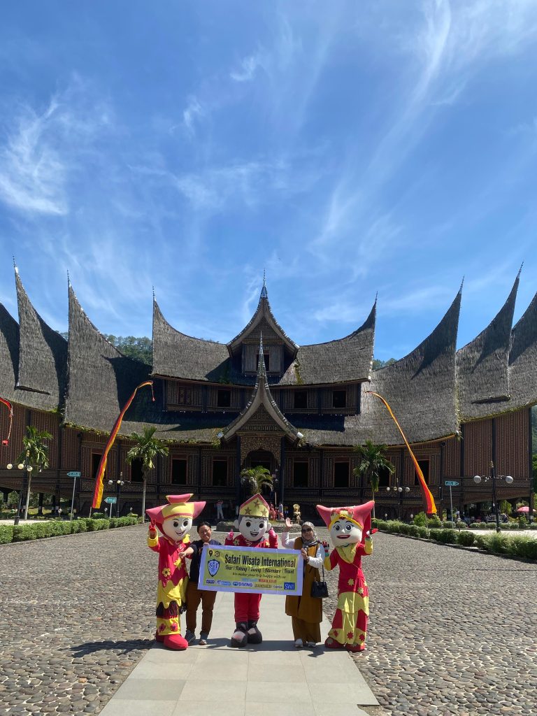 Padang Holiday Packages